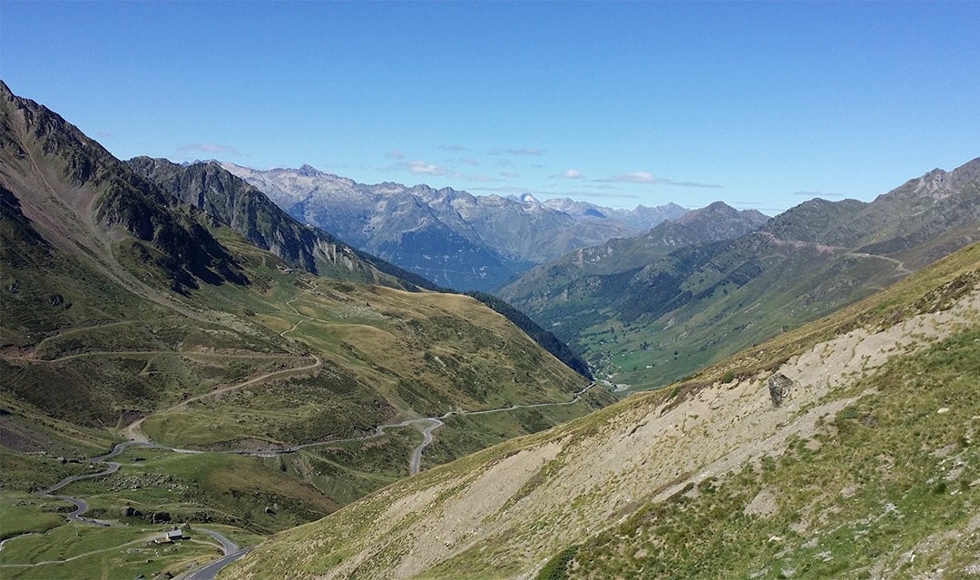 route en moto-by-the-Pirenei
